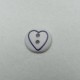 Bouton coeur blanc grave bleu marine 12mm